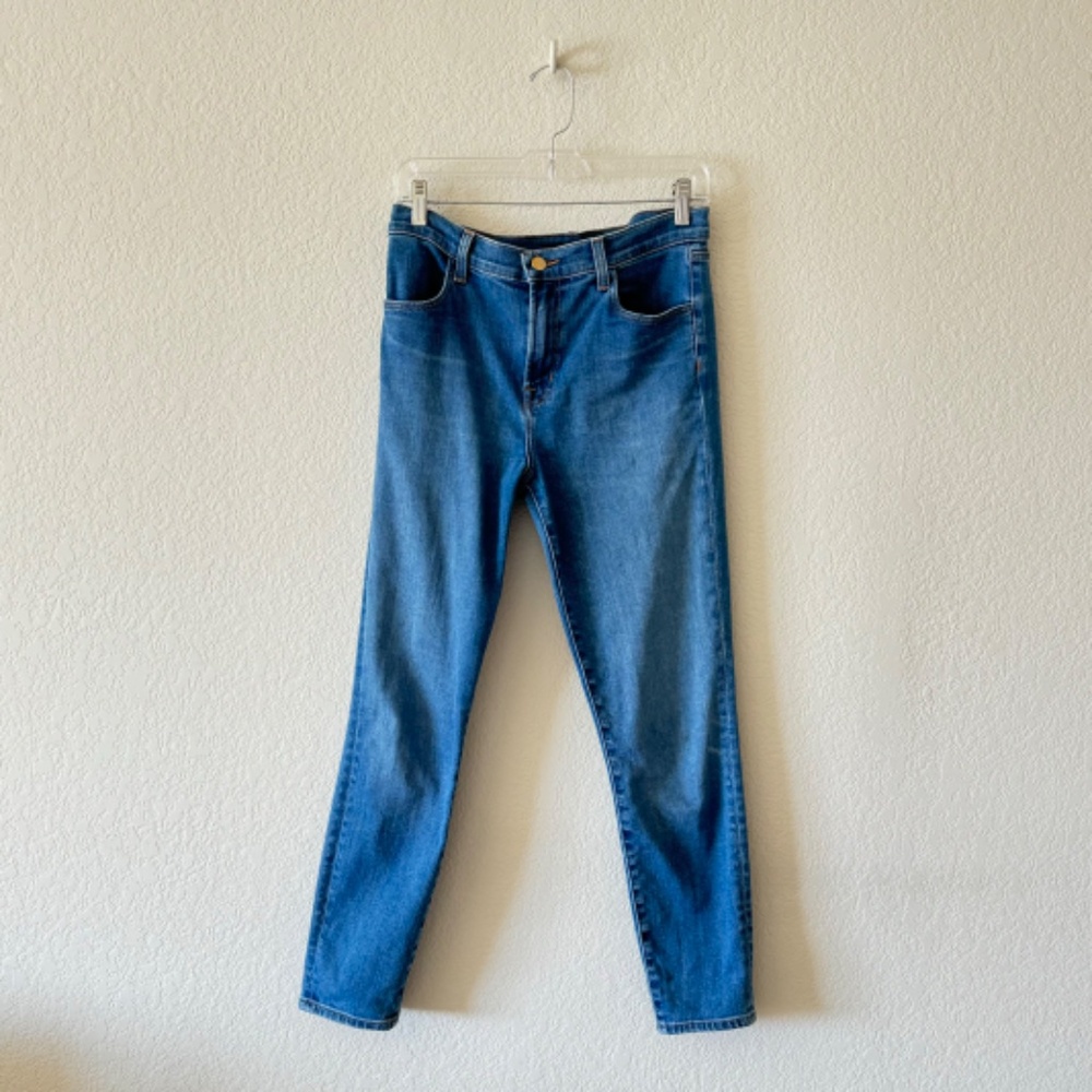 J Brand Alana High Rise Cropped Jeans in Pioneer